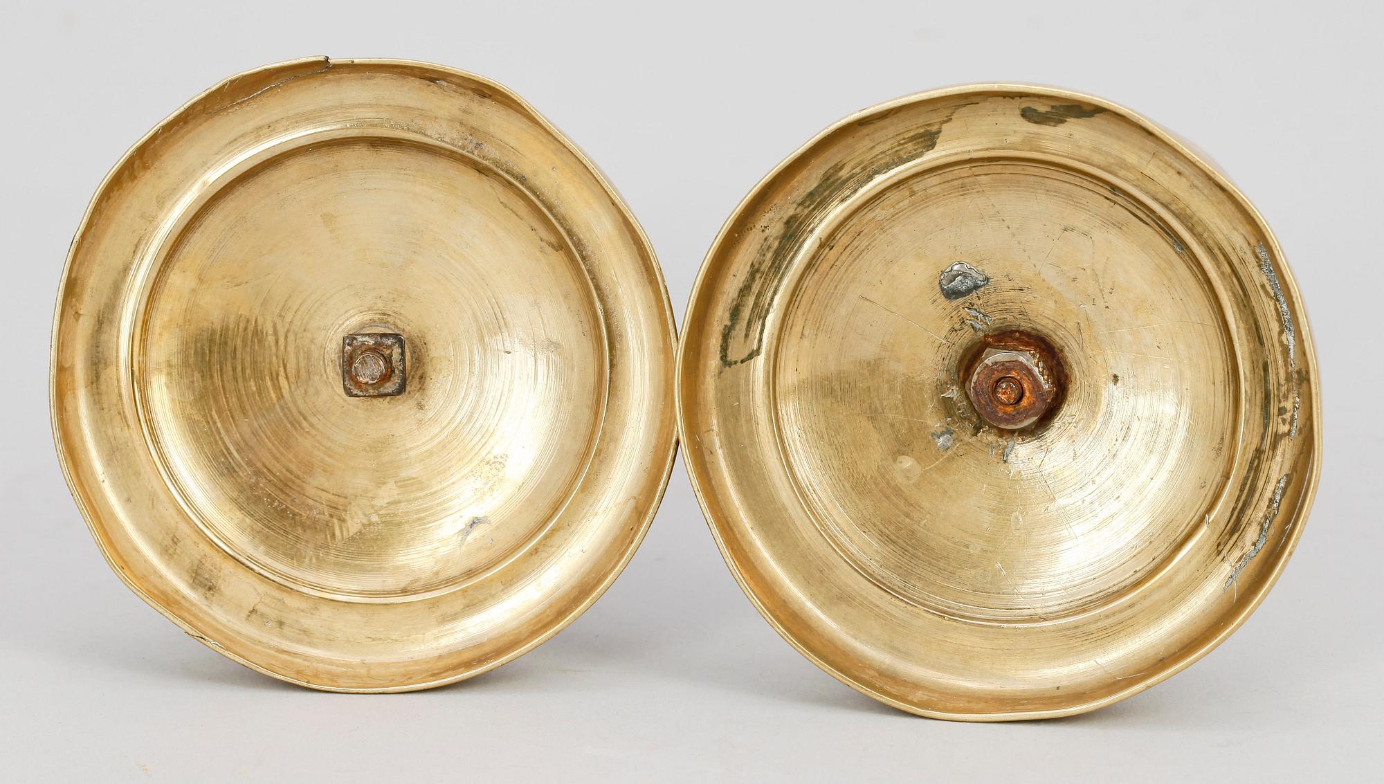 LJUSSTAKAR, ett par, mässing, empire, 1800-talets första hälft.