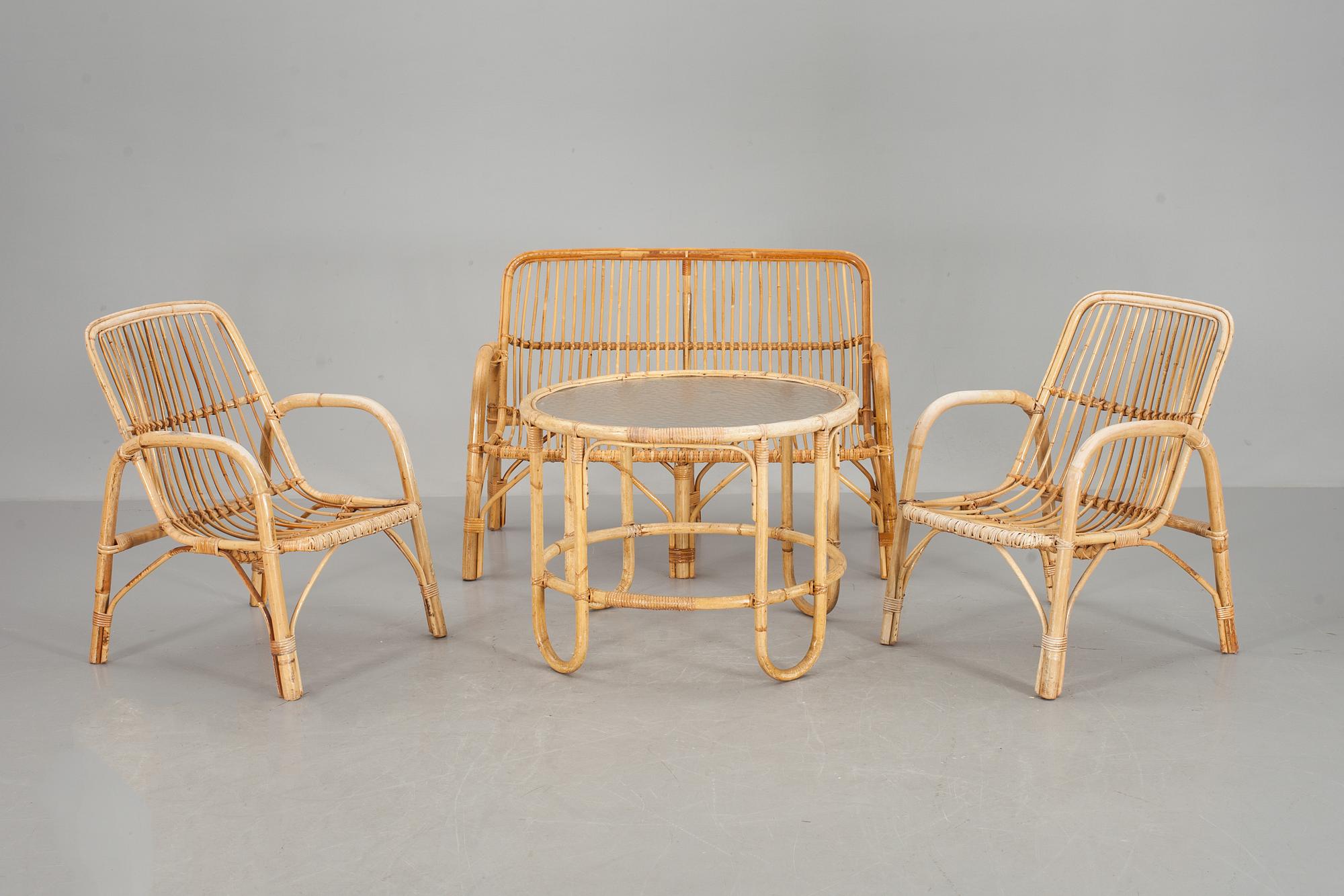 MÖBELGRUPP, 4 delar, rotting, 1900-talets andra hälft, möjligen IKEA.