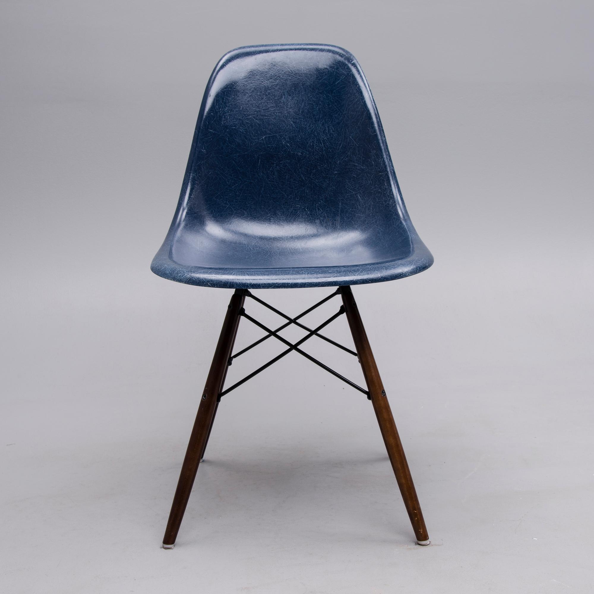 STOL, "DSW", Charles & Ray Eames, Herman Miller, 1900-talets slut.