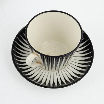 Eugen Trost, tekoppar med fat, 4 st, flintgods, "Zebra", Gefle.