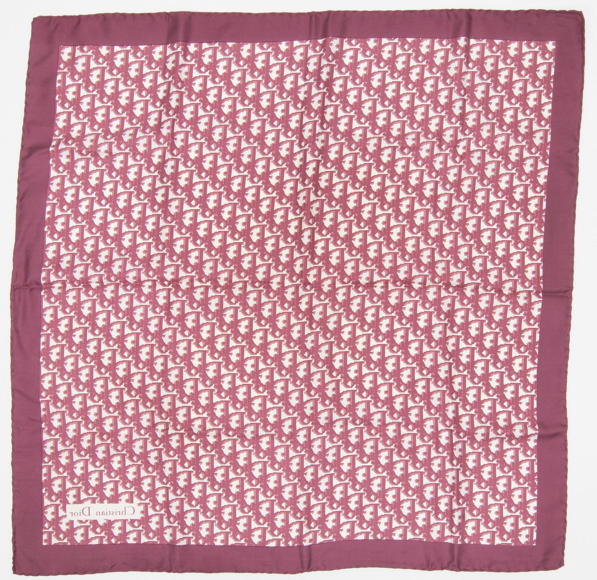 SCARF, Christian Dior.