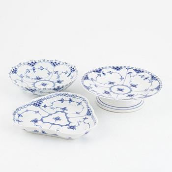 Royal Copenhagen, 125 porcelain service parts, 'Musselmalet Half Lace and Full Lace', Denmark.