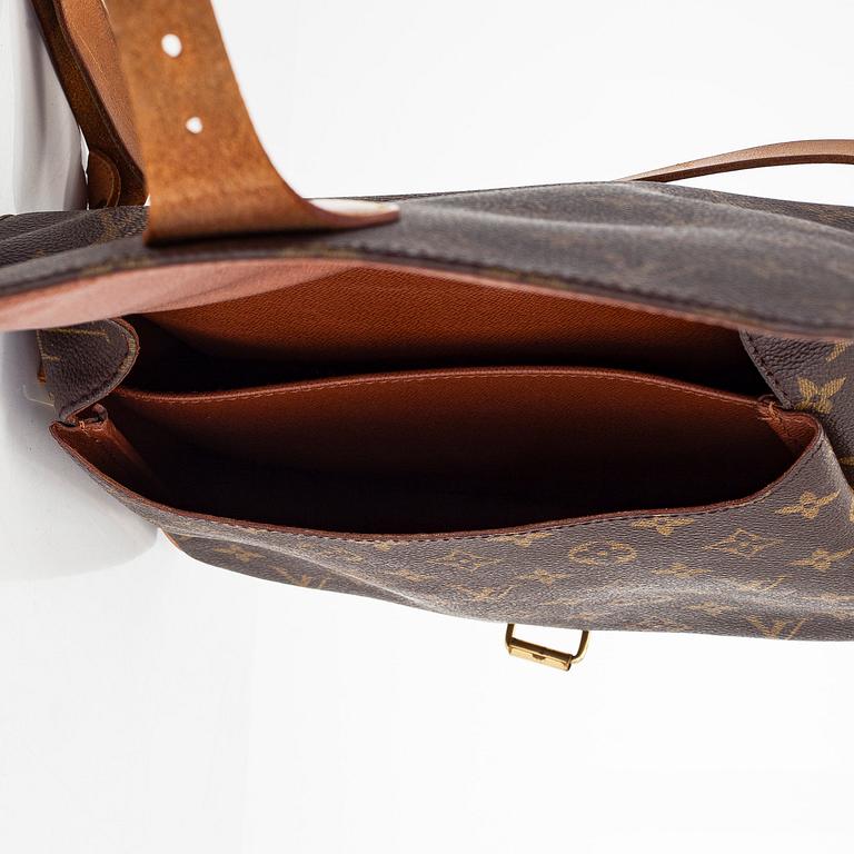 Louis Vuitton, a Monogram Canvas 'Cartouchière' bag.