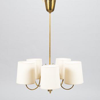 Paavo Tynell, A mid-20th century '9031' chandelier for Taito, Finland.