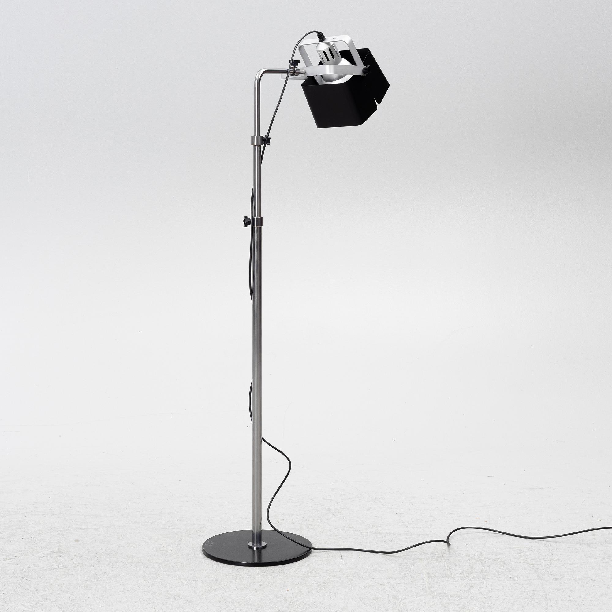 Yrjö Kukkapuro, a 'YK100C' floor lamp, Blond, 2020's.