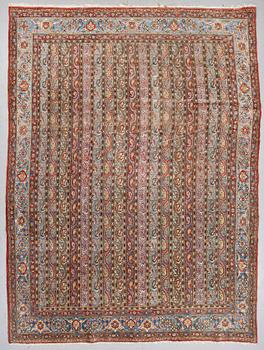 MATTA, old/semiantik, Ghom, ca 333 X 237 cm.
