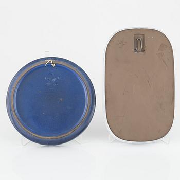 Mari Simmulson, two dishes, Upsala-Ekeby.