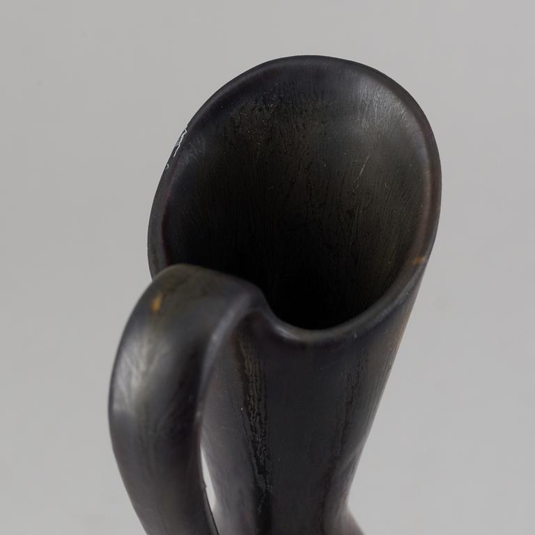 GUNNAR NYLUND, two stoneware vases with handles and a bowl, Rörstrand 1950-60's.