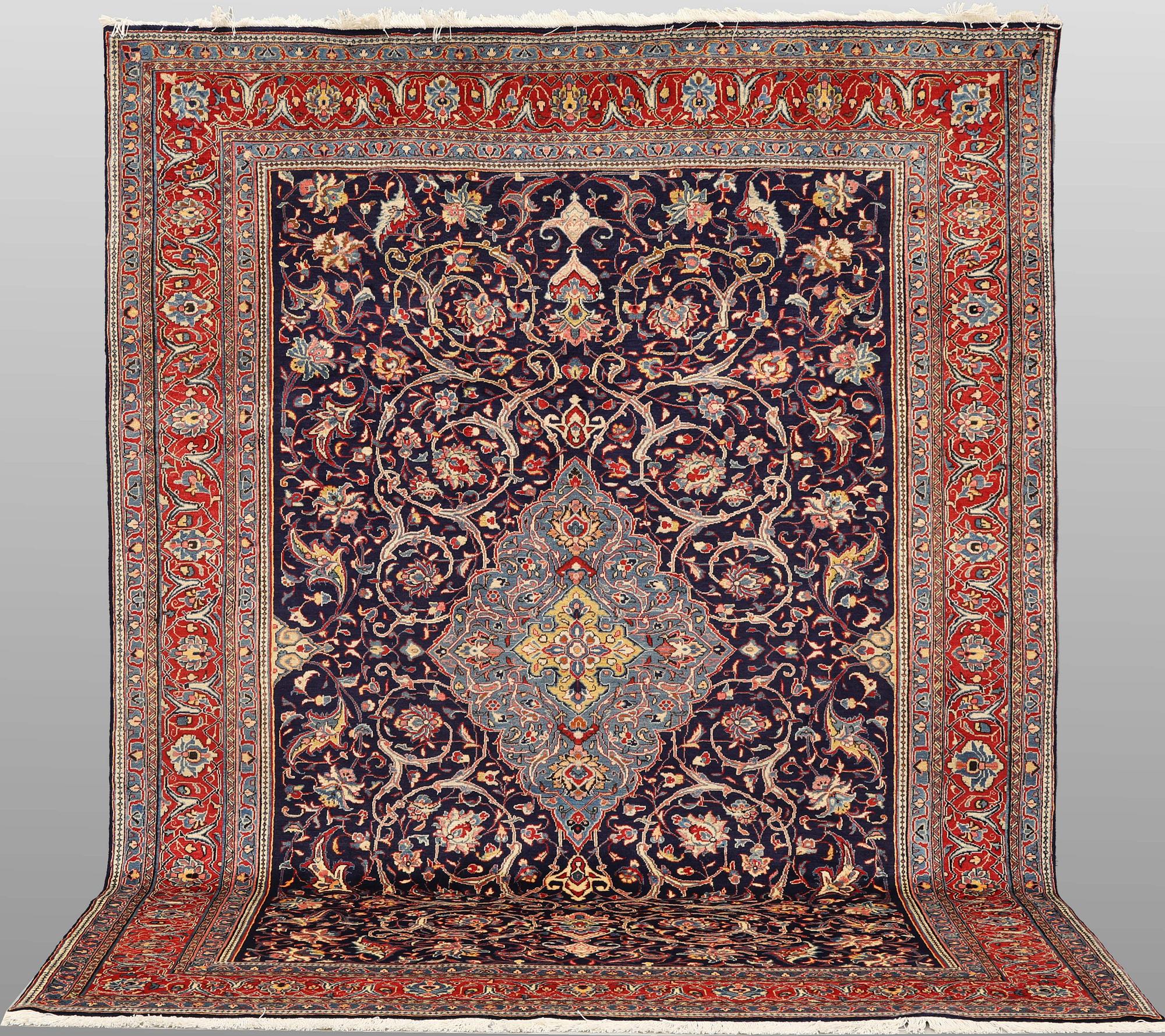 Matta, Sarouk, ca 305 x 220 cm.