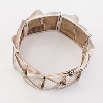 Björn Weckström, "Bridge to the moon", a sterling silver bracelet. Lapponia 1973.