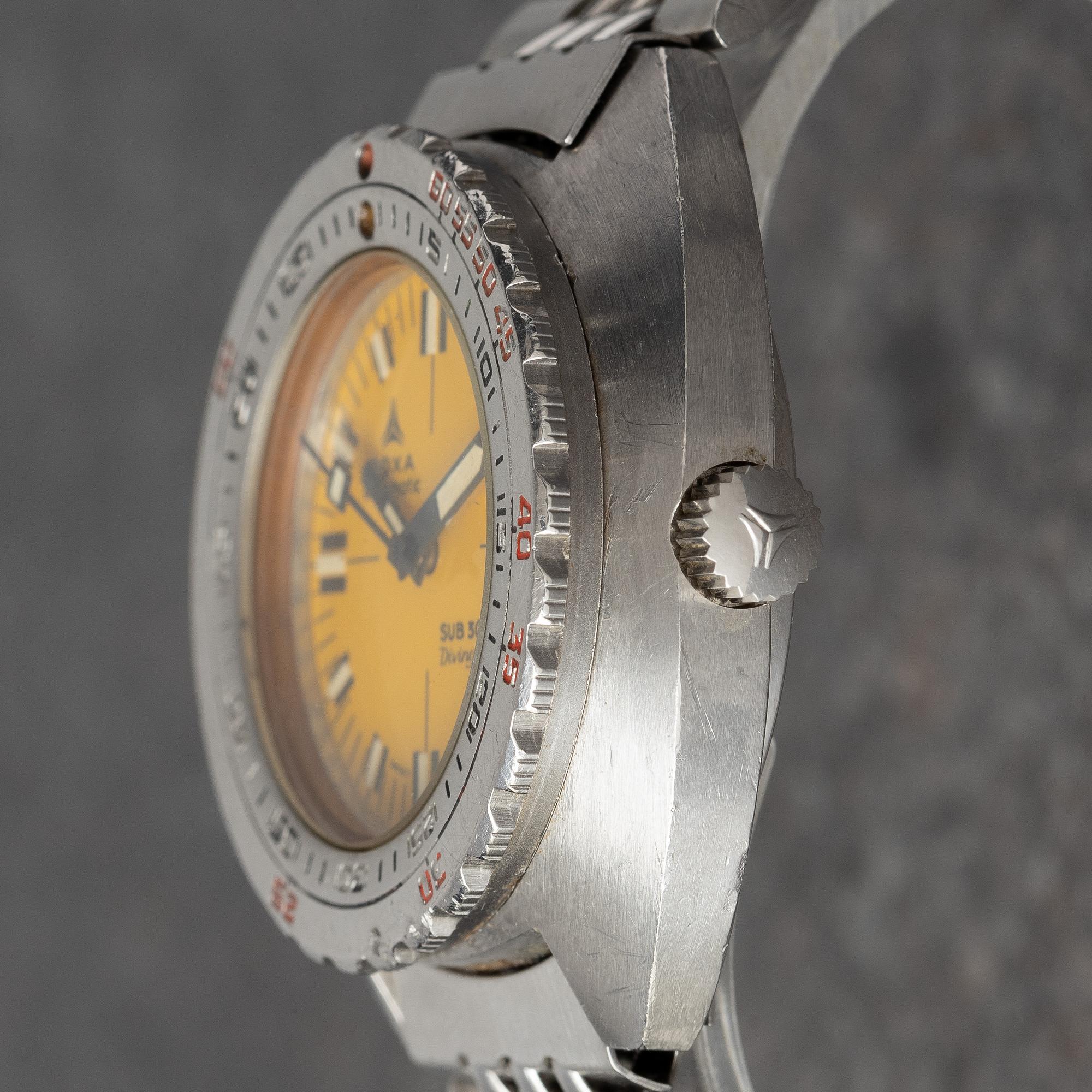 Doxa, by Synchron, SUB 300T, Divingstar, ca 1970.