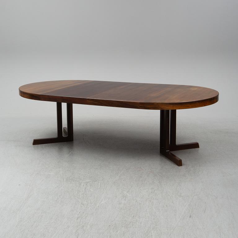 A 1960's Danish rosewood dining table.