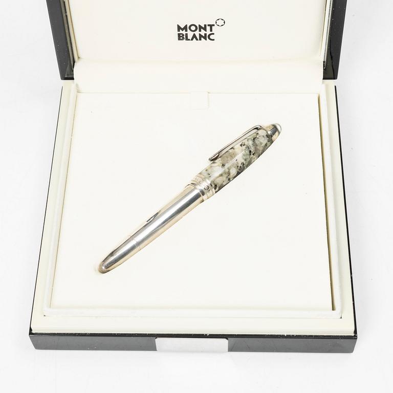 A Montblanc fountain pen, limited edition 'Soulmakers for 100 years', 'Starwalker'.