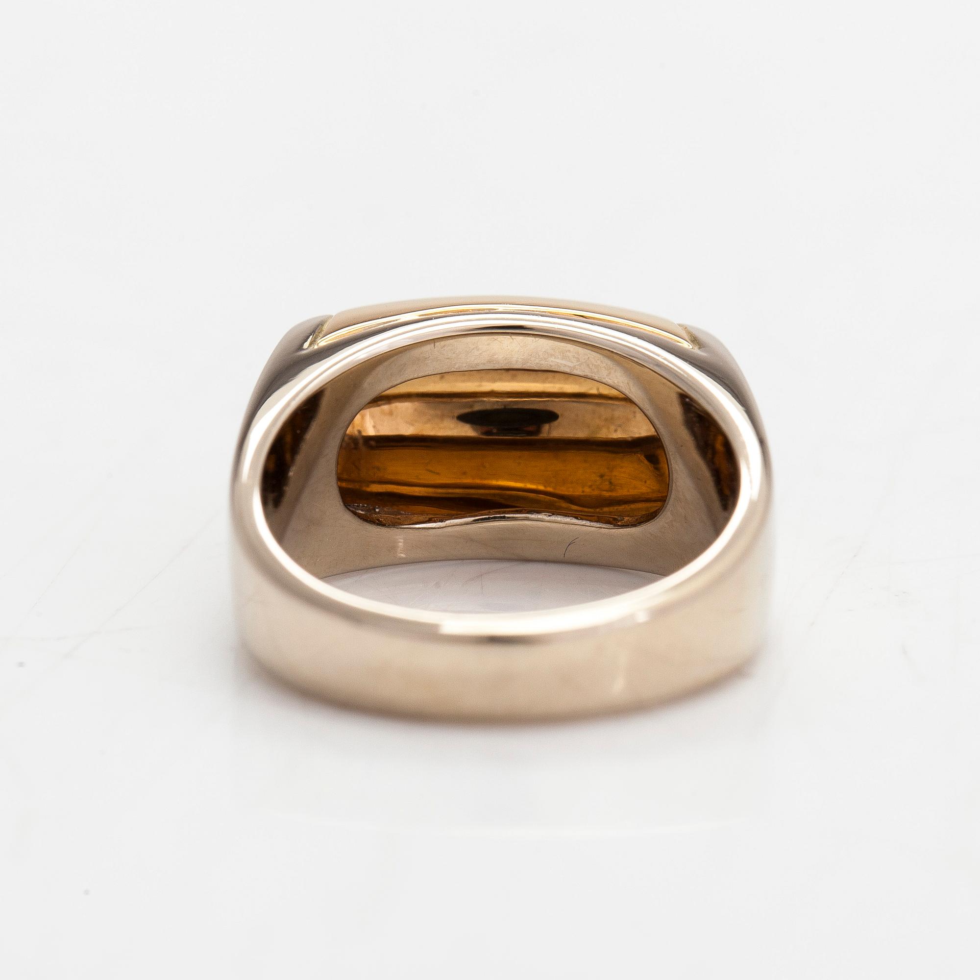 Bulgari, sormus, "Tronchetto", 18K valko- ja keltakultaa.