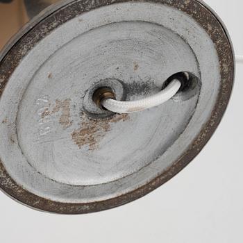 Harald Notini, table lamp, model "6892", Arvid Böhlmarks Lampfabrik, Sweden 1930s.