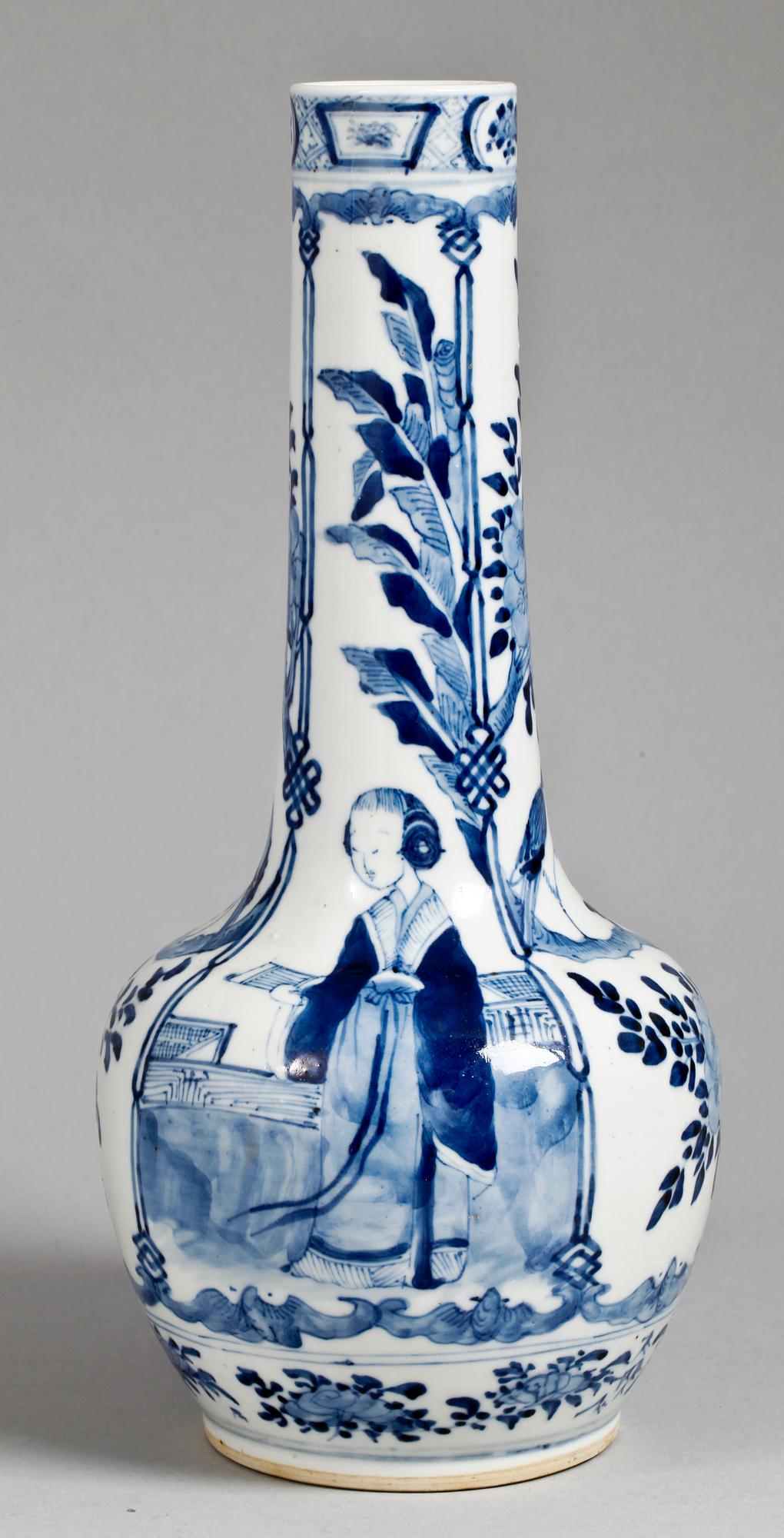 VAS, porslin, Kina 1800-tal.