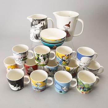 MUMIN SERVISDELAR, 19 delar, porslin, Moomin Characters, Arabia, Finland.