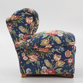 Armchair, Swedish Modern, mid-20th Century.