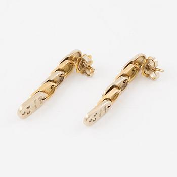 Gio Caroli, earrings, a pair, 18K gold with small brilliant-cut diamonds.