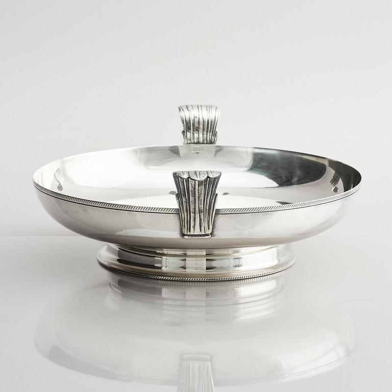 Wolter Gahn, skål, nysilver, Swedish Grace, Karl Wojtech, Stockholm, 1920-tal.