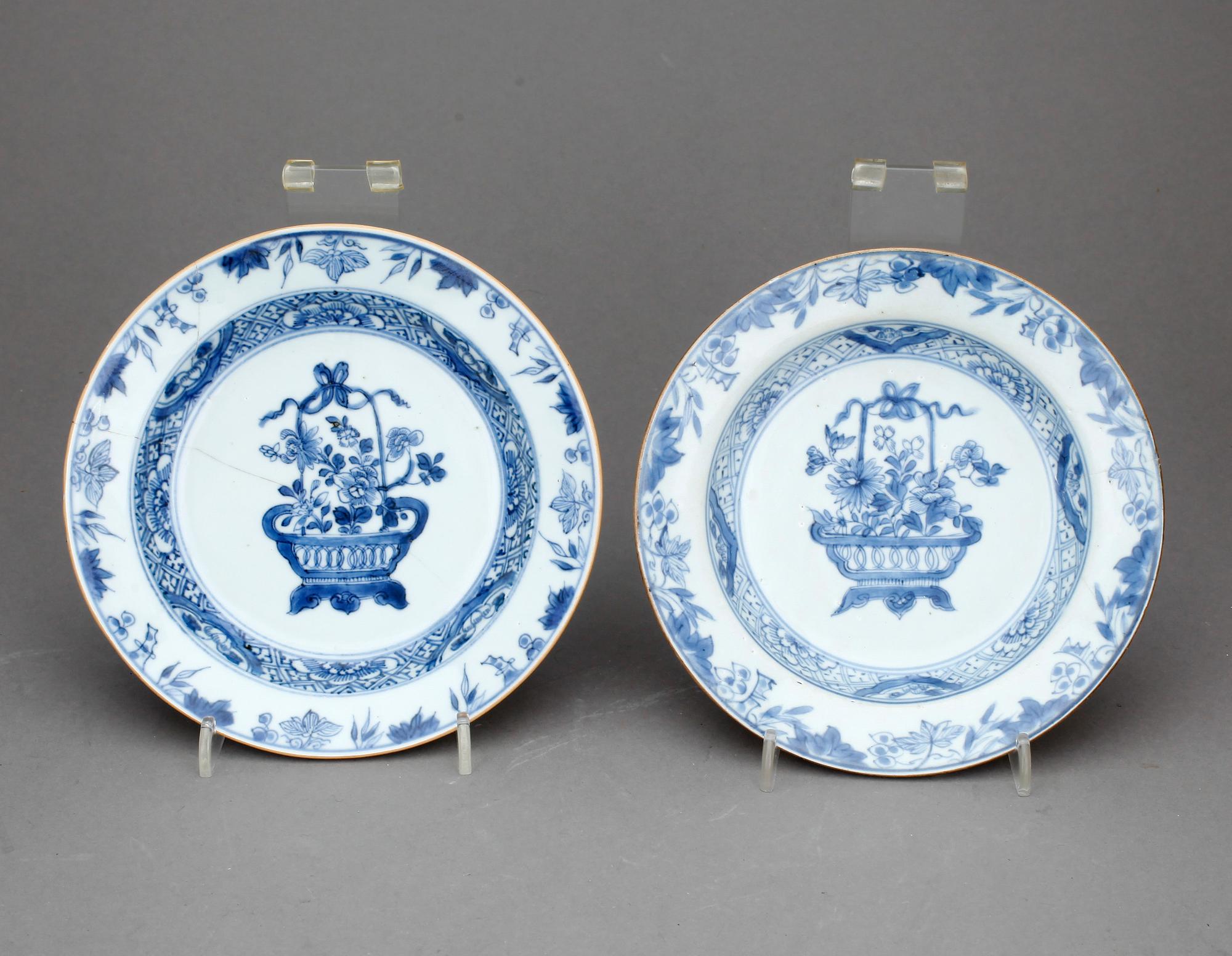 SAMLING PORSLIN, 4 delar, Kina, Qing dynastin bla Kangxi (1662-1722).