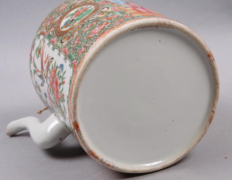TEKANNA SAMT SKÅL, porslin, 1800-tal.