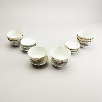 A group of eight (4+4) cups with covers, China, early 20th Century.