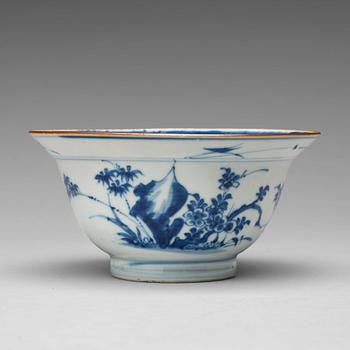 917. A blue and white bowl, Qing dynasty, Kangxi (1662-1722).