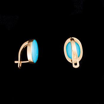 KORVAKORUT, 14K kultaa, turkoosit. Paino n. 4,9 g.