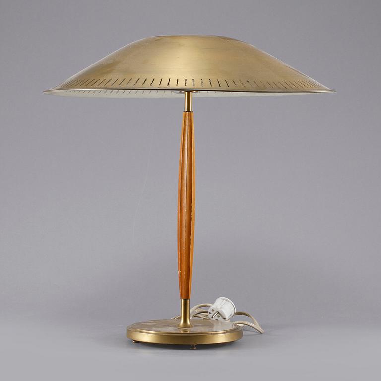 BORDSLAMPA, Sverige, omkring 1900-talets mitt.