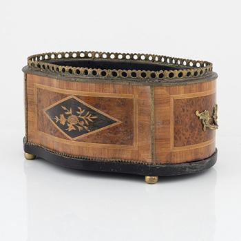 A Louis XV style jardiniere, circa 1900.