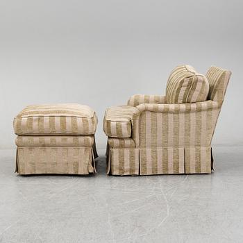 Fåtölj med fotpall, 2000-tal.