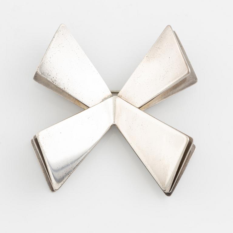 Nanna Ditzel, Georg Jensen, brooch, silver, Denmark, after 1945.