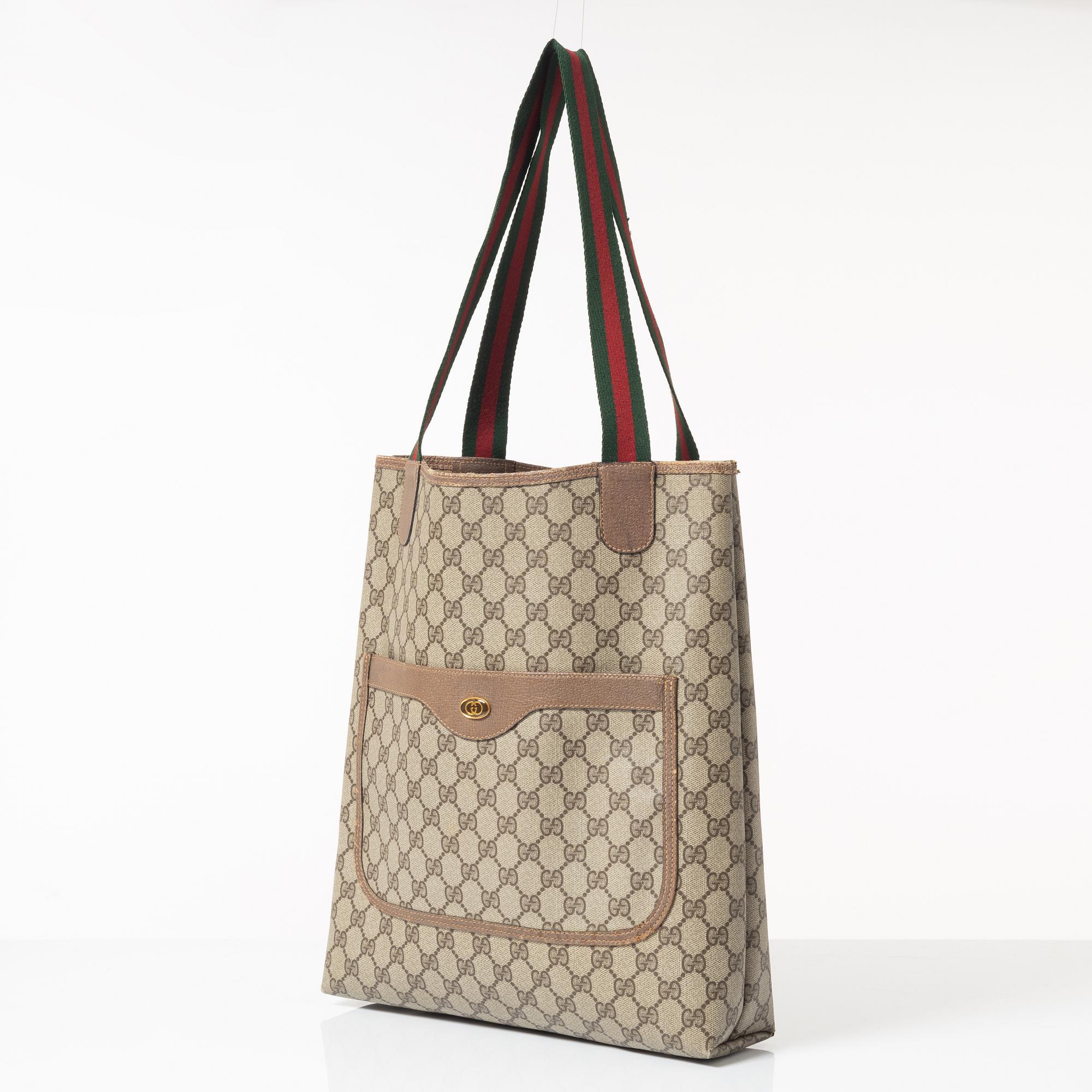 Gucci,.
