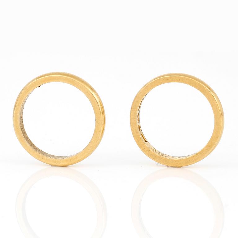 RINGAR, 2 st, Stockholm, 1920, 23K guld.