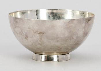 SKÅL, sterlingsilver, Wiwen Nilsson, Lund, 1941. Tot vikt ca 76g.