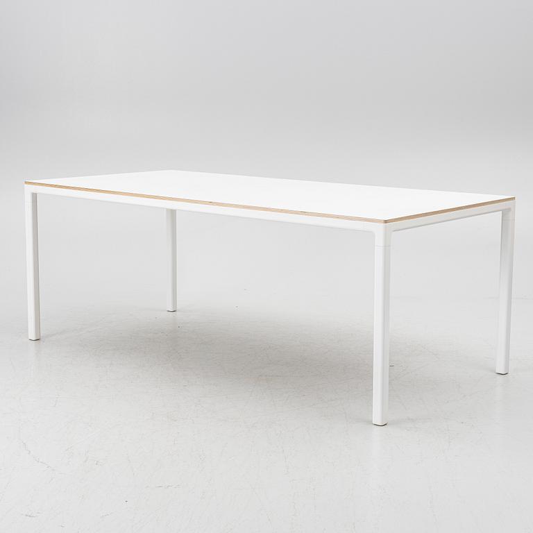 Matbord, "T12", Hay, Danmark.
