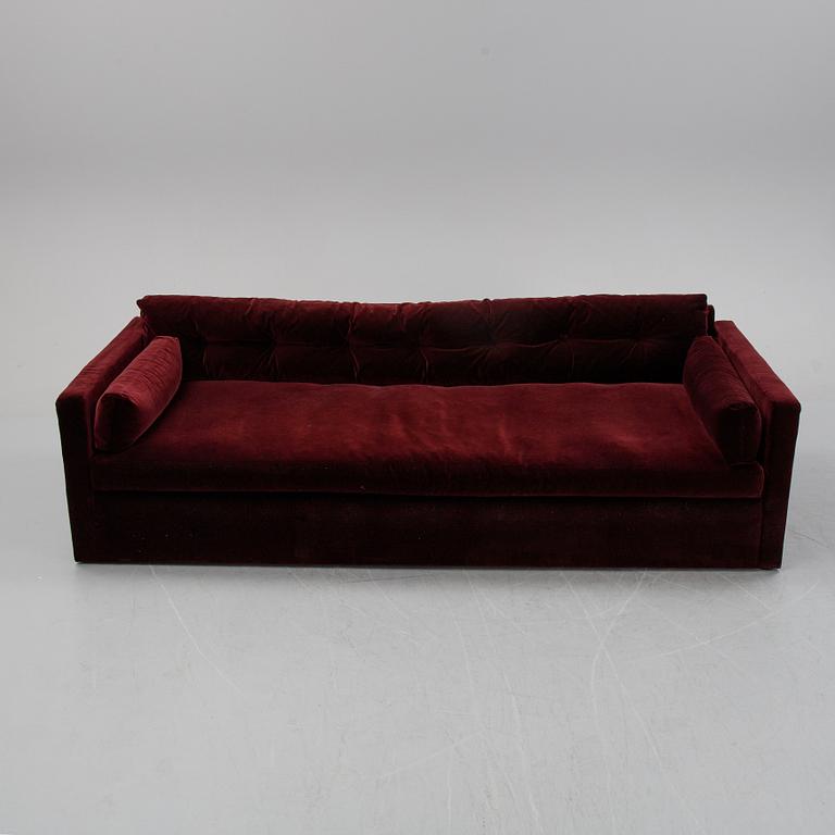 A contemporary 'Dahlia Velvet' sofa, Melimeli.