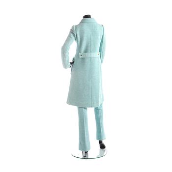 COURRÈGES, a turquoise knitwear ensemble from the 1960s/70s.