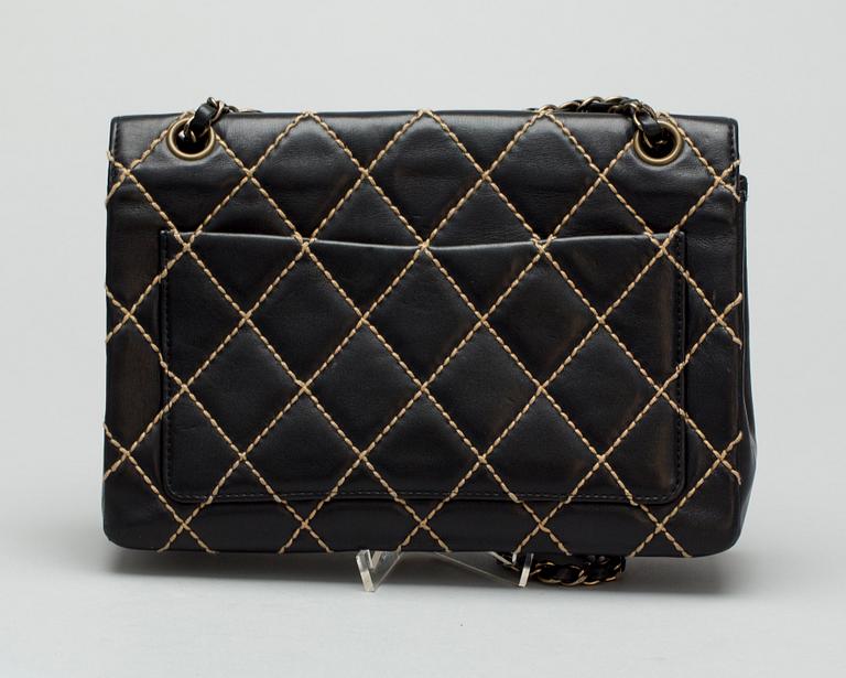 VÄSKA, "Stitch Surpique", Chanel.