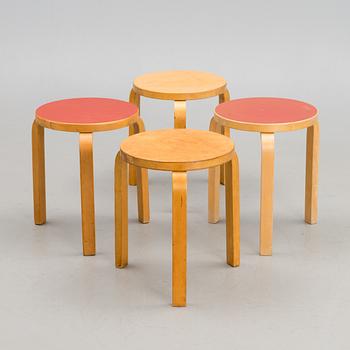 Four stackable stools of model 60 from the 1930-1950s.