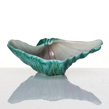 Ewald Dahlskog, a seashell faiance dish, Bo Fajans, 1939.