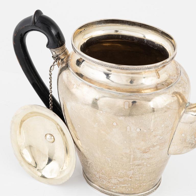 Kaffekanna, silver, oidentifierade stämplar, 1826.