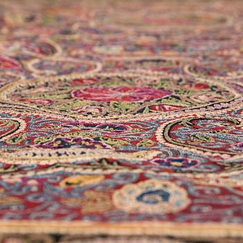 Antikt Rasht-broderi, norra Persien (Iran), omkring år 1900, Ca 145 x 145 cm.
