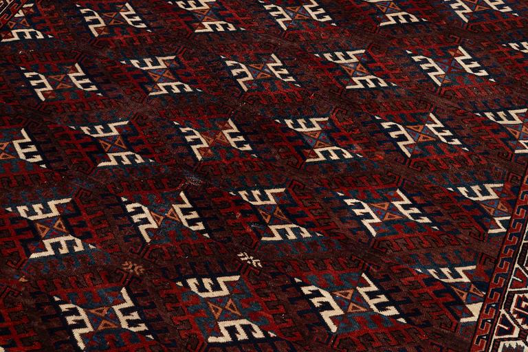 Carpet, Yomoud, antique, approx. 325 x 186 cm.