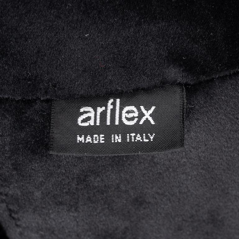 Cini Boiri, armchairs, a pair, "Botolo", Arflex, Italy.