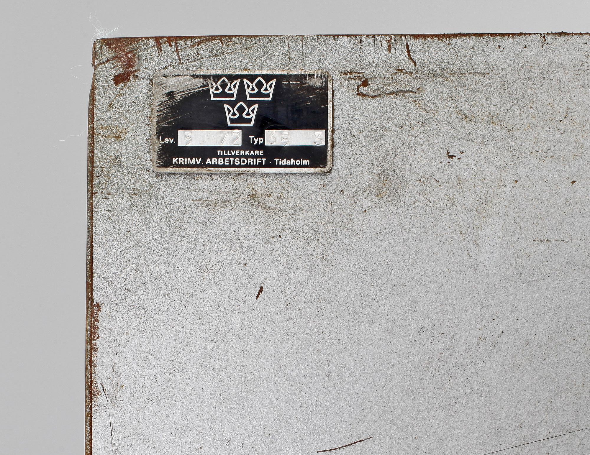 KLÄDSKÅP, 1900-talets mitt/ andra hälft.