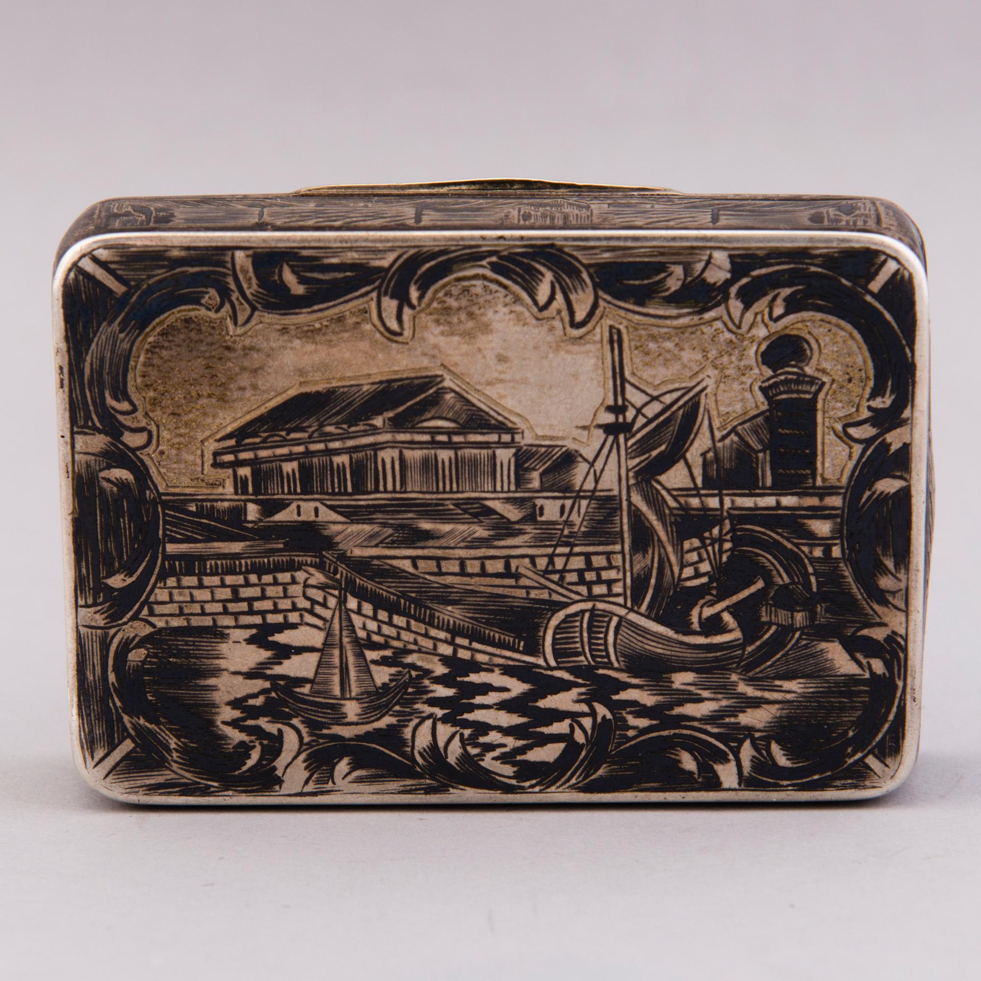 SNUFF BOX, silver with niello decoration, Moscow probably 1826, goldsmith OB.