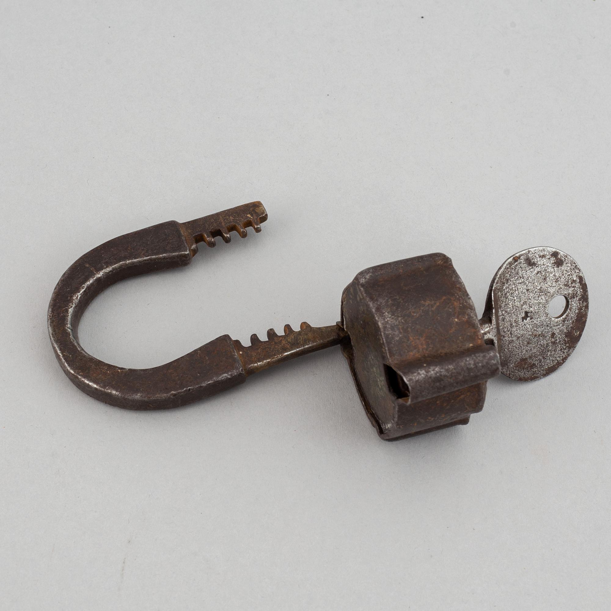 POLHEMSLÅS, 6 st, järn, 1700-/1800-tal.