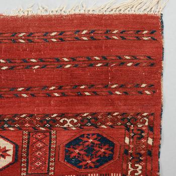 ANTIQUE TEKKE. 272,5 x 219,5 cm.
